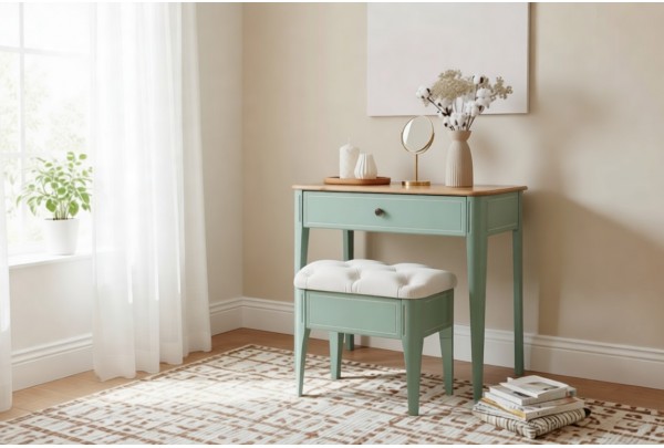 Туалетный гарнитур Бетти №3 • Для спальни